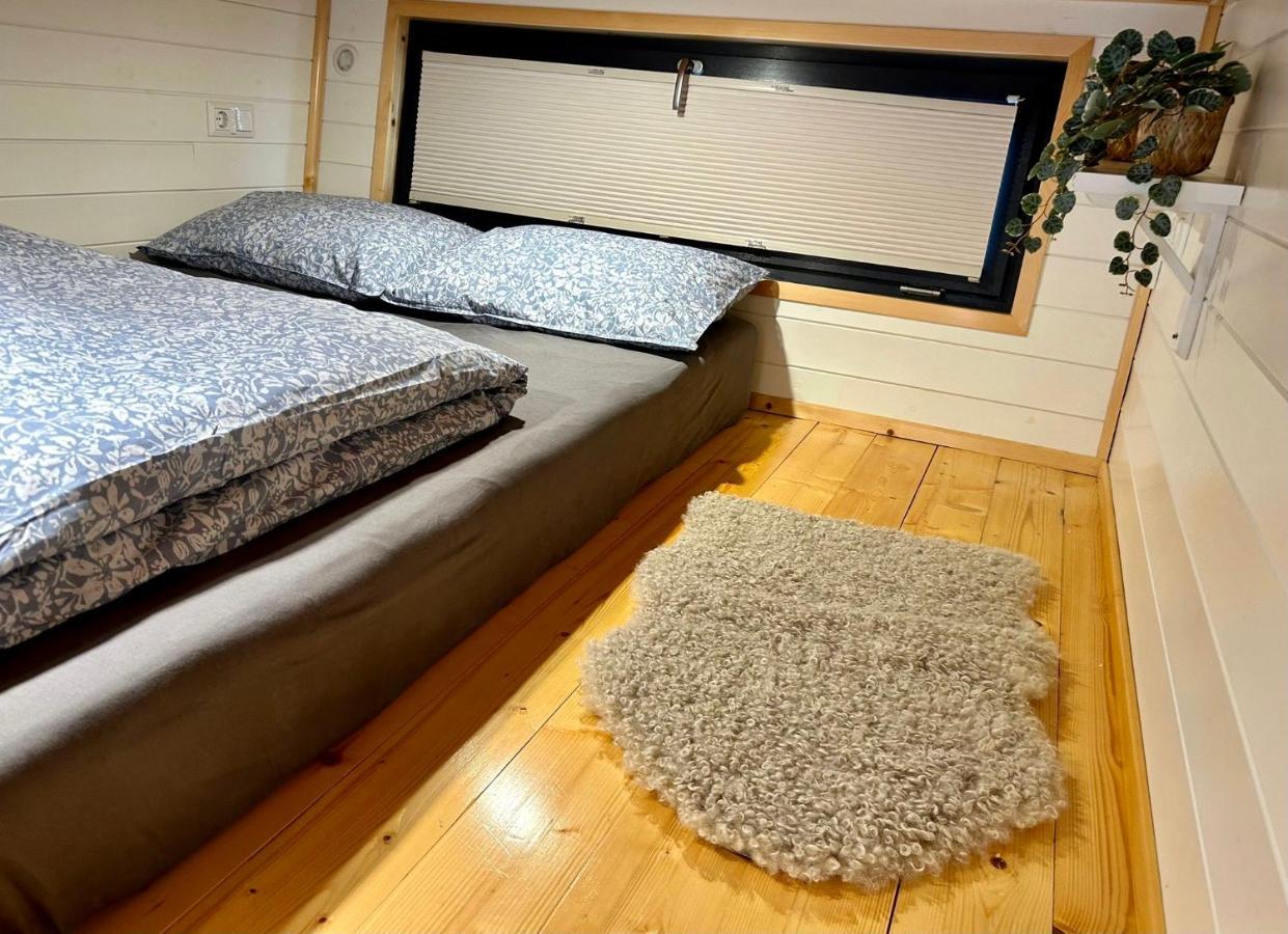 Villa Tiny House With Garden And Jacuzzi Near Amsterdam Vijfhuizen Exterior foto